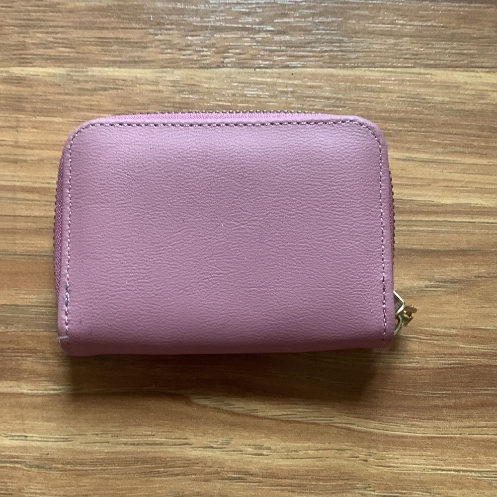 NWOT Card Wallet - Picture 2 of 4